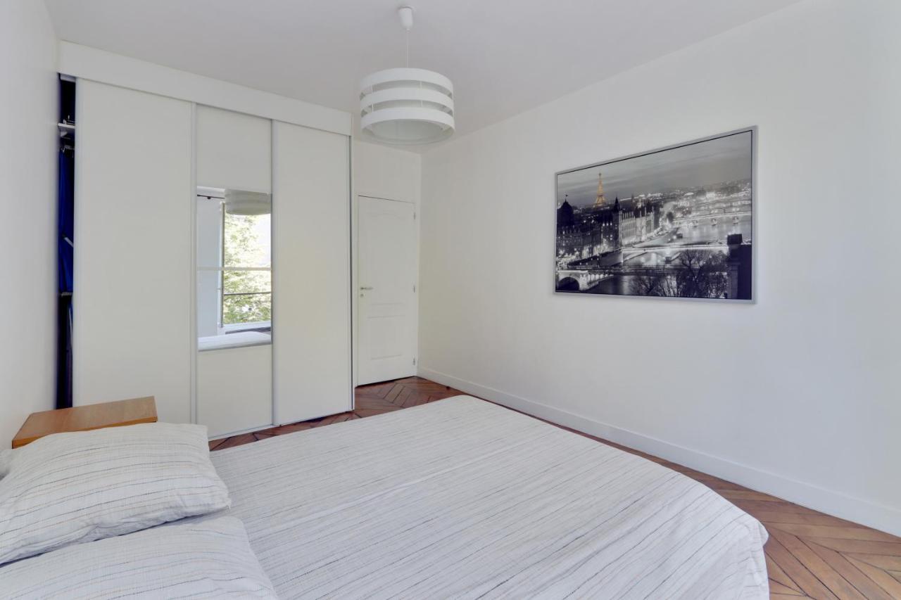 The Best Deal In The Marais - 1Bedroom Apt - 45M2 Париж Екстериор снимка