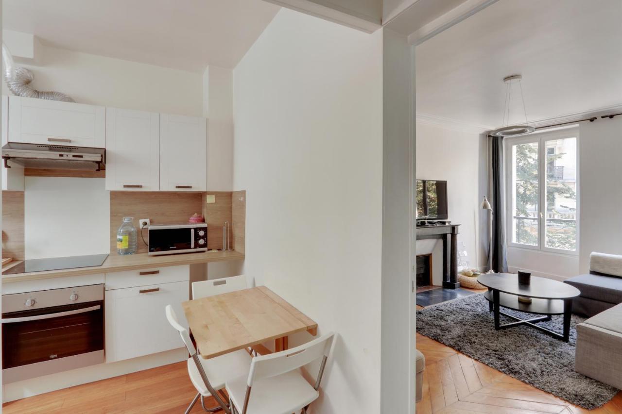 The Best Deal In The Marais - 1Bedroom Apt - 45M2 Париж Екстериор снимка